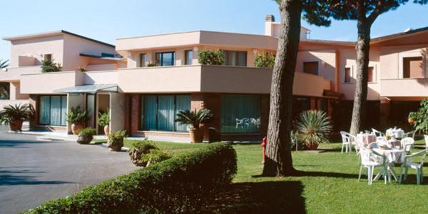 Hotel Da Filie' Querceta Exterior photo
